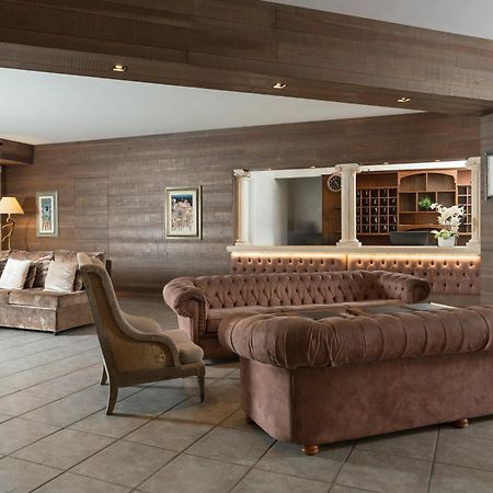 Hotel Don Luis Castel Di Sangro Esterno foto