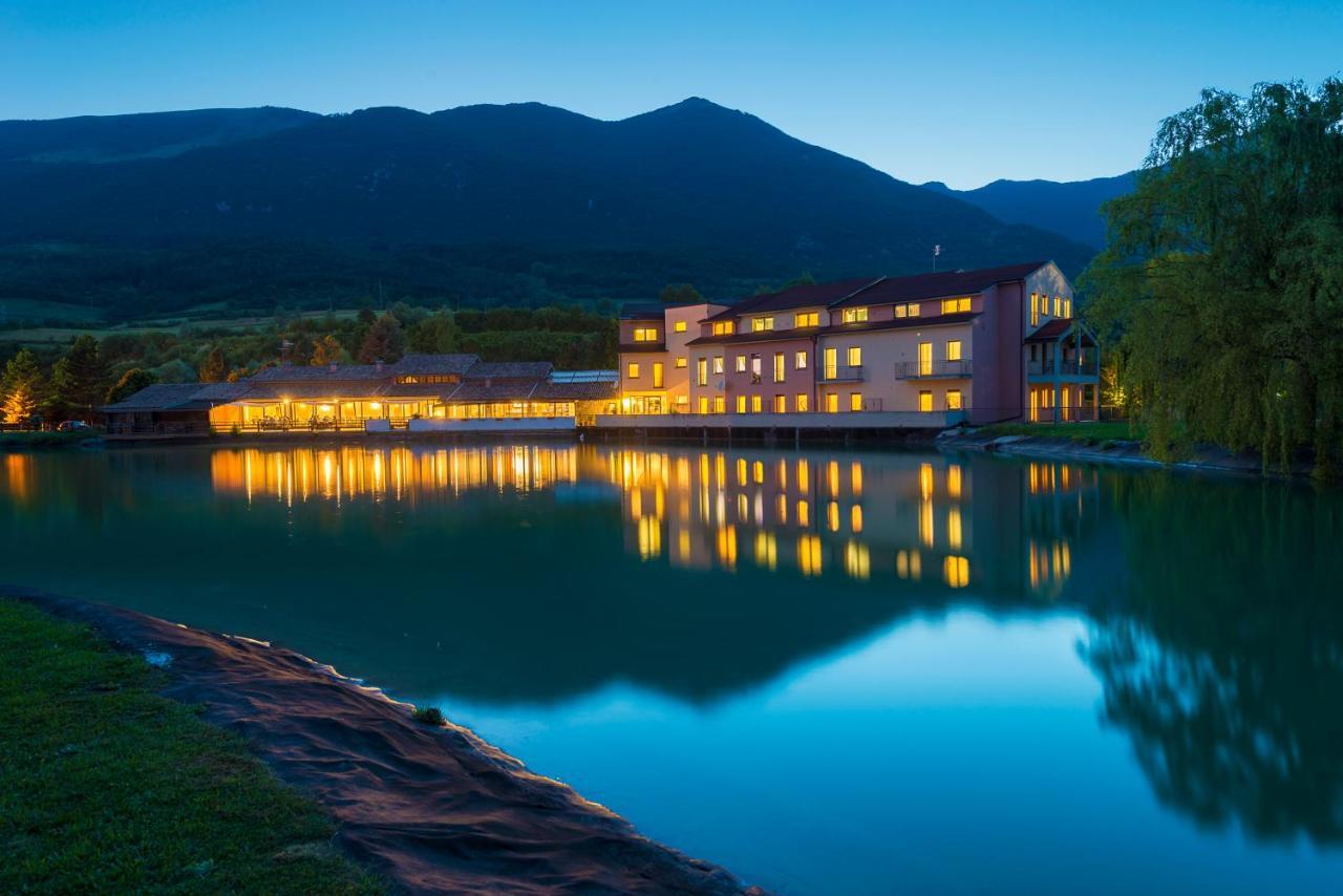 Hotel Don Luis Castel Di Sangro Esterno foto