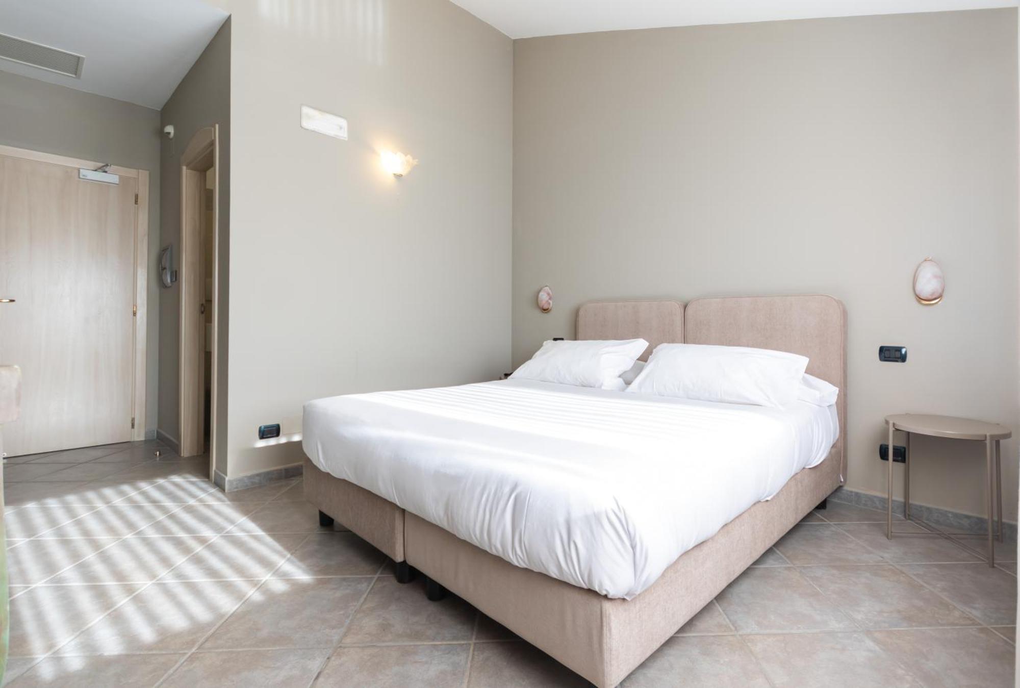 Hotel Don Luis Castel Di Sangro Esterno foto