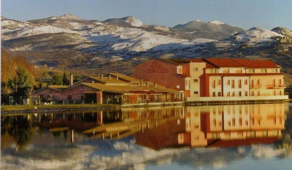 Hotel Don Luis Castel Di Sangro Esterno foto