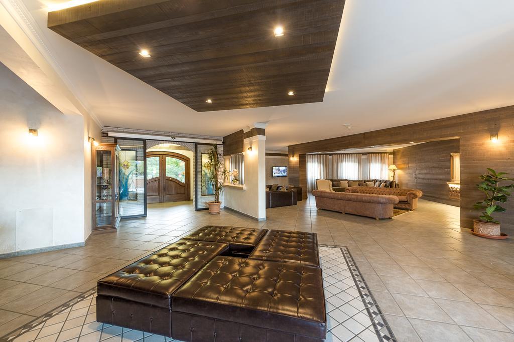 Hotel Don Luis Castel Di Sangro Esterno foto