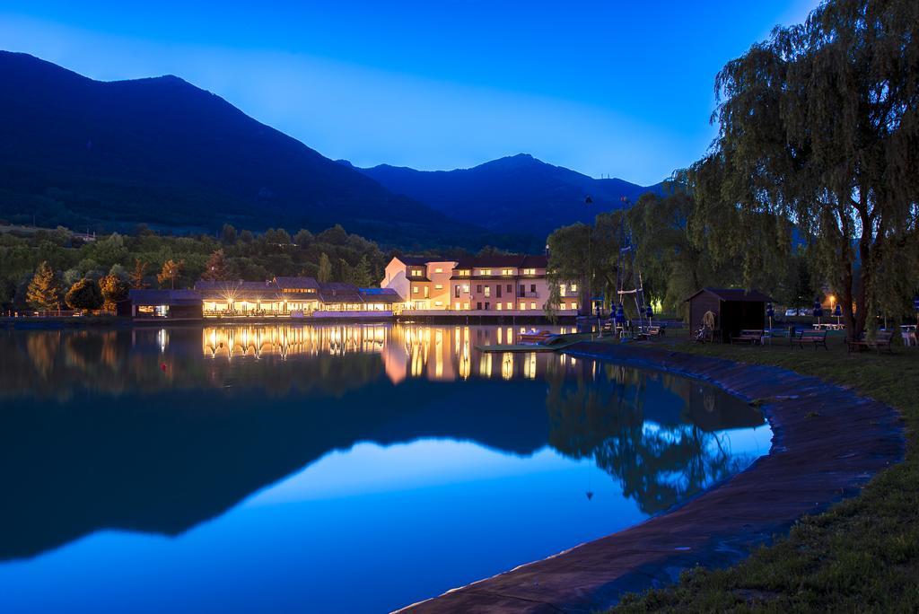 Hotel Don Luis Castel Di Sangro Esterno foto
